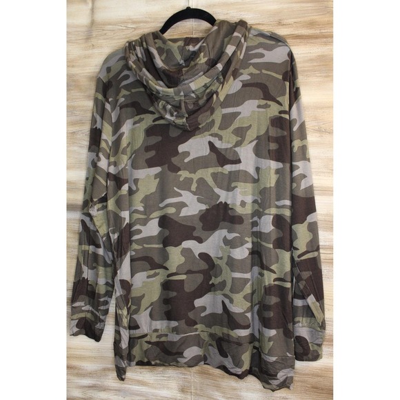 ZENANA Women's Camo Print Hoodie XL - Picture 2 of 3